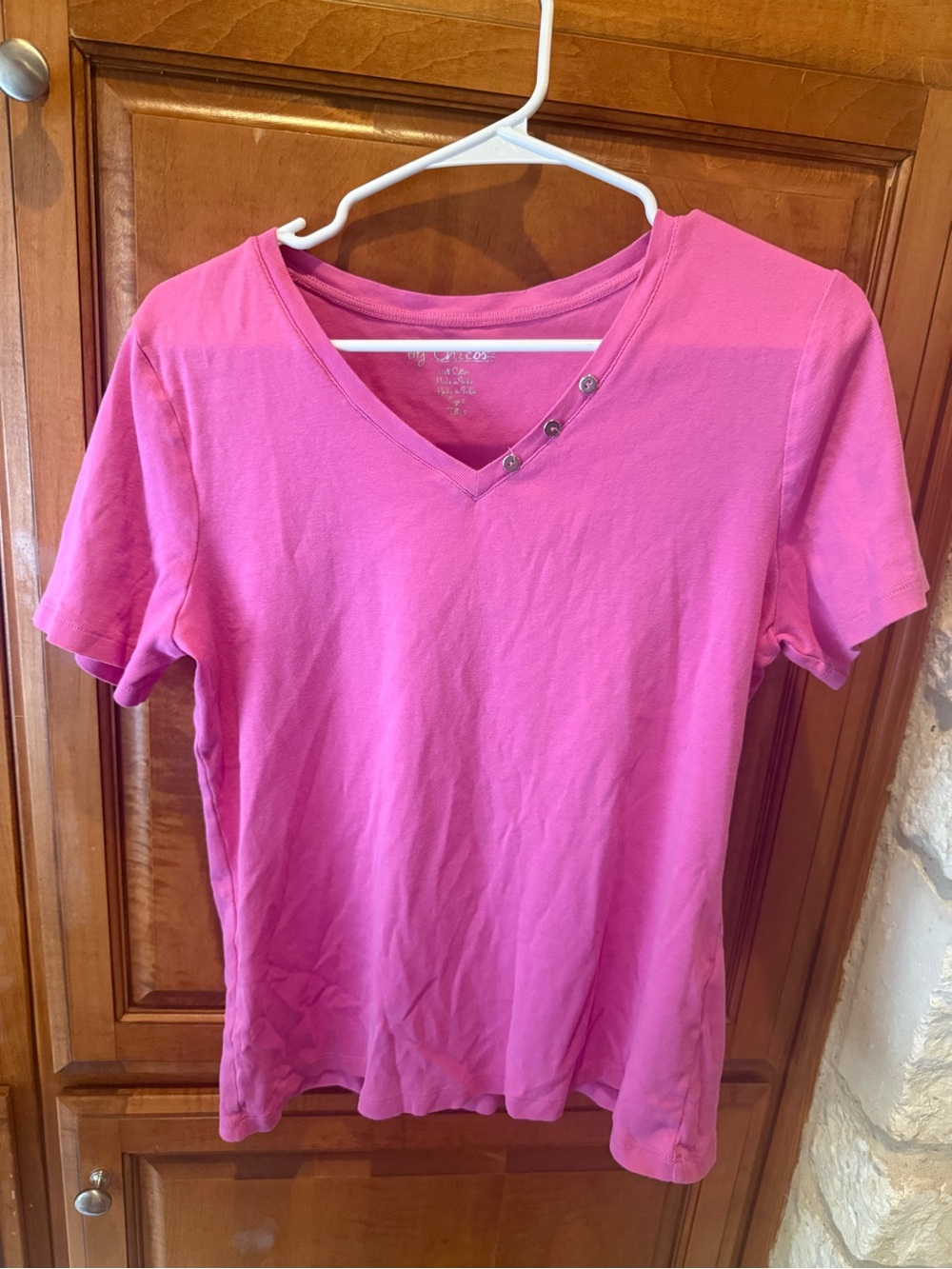 Chico’s Women's Pink V-Neck Short Sleeve Top with button details